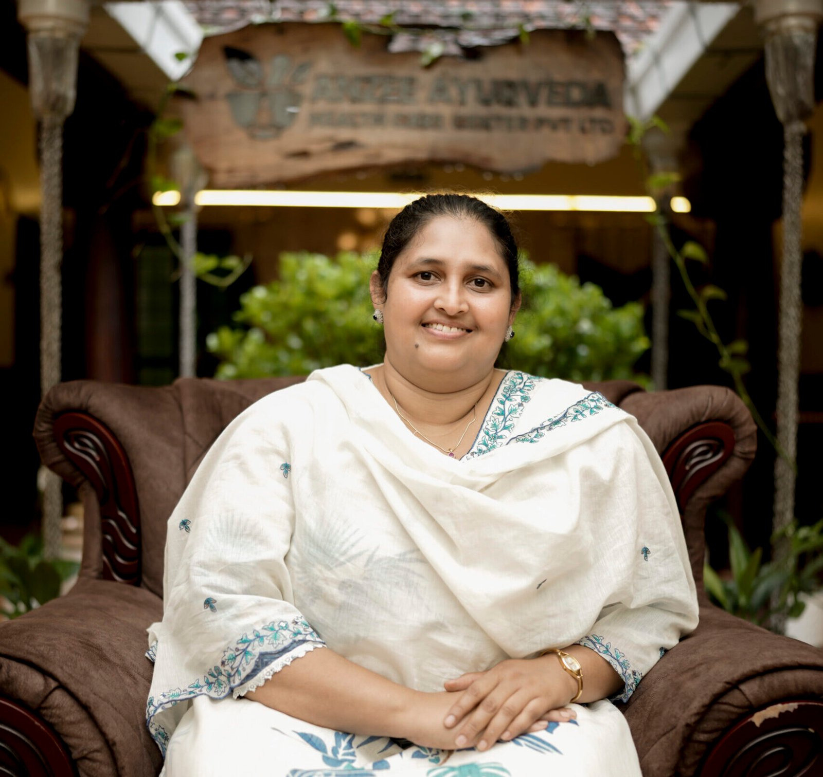 Dr. Jhanzi G