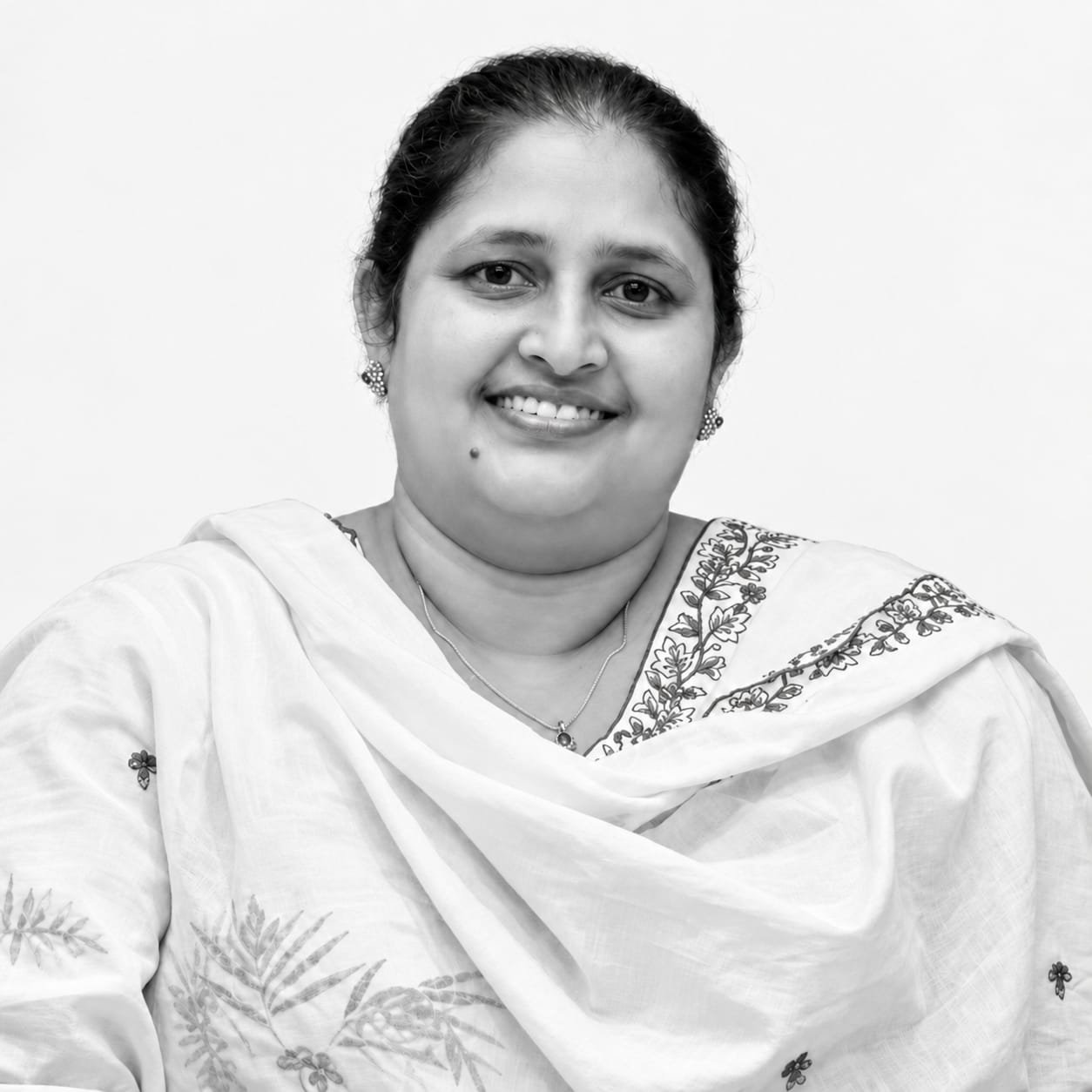 Dr. Jhanzi G